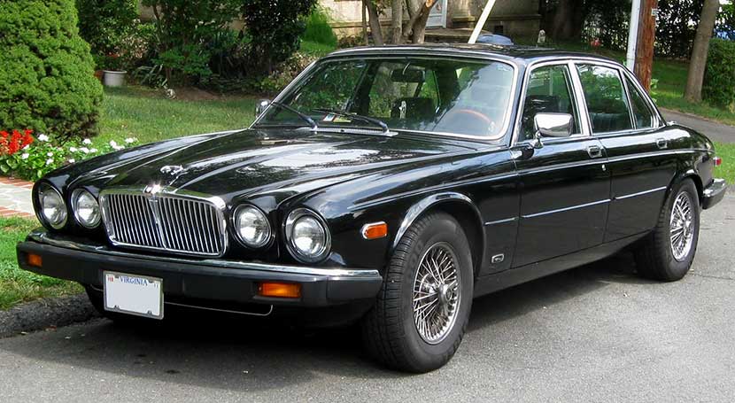 Click to go to the XJ gallery images bank page.